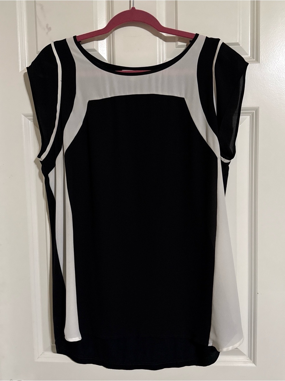 Pleione Black and White Contrast Block Top